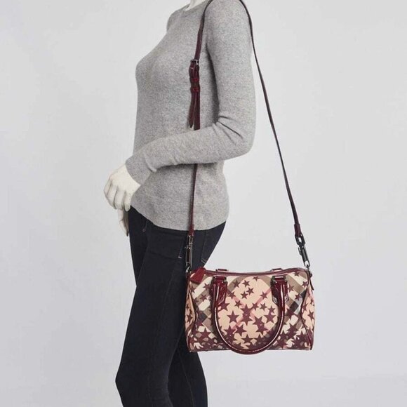 Burberry Beige/Red Supernova Star Check Coated Canvas and Leather Crossbody Bag - Picture 9 of 12